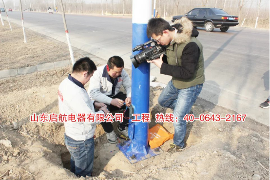 山東禹城房寺鎮(zhèn)S316省道路燈亮化工程.png 山東禹城房寺鎮(zhèn)S316省道路燈亮化工程.png