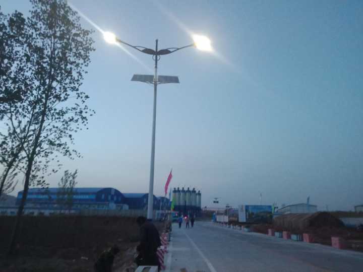 寧陽(yáng)中建八局5.jpg 寧陽(yáng)中建八局5.jpg